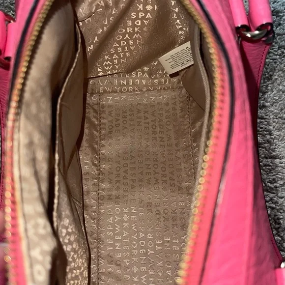 Kate Spade- Perri Lane Bubbles Delaney Leather Purse with crossbody strap. - Picture 15 of 16